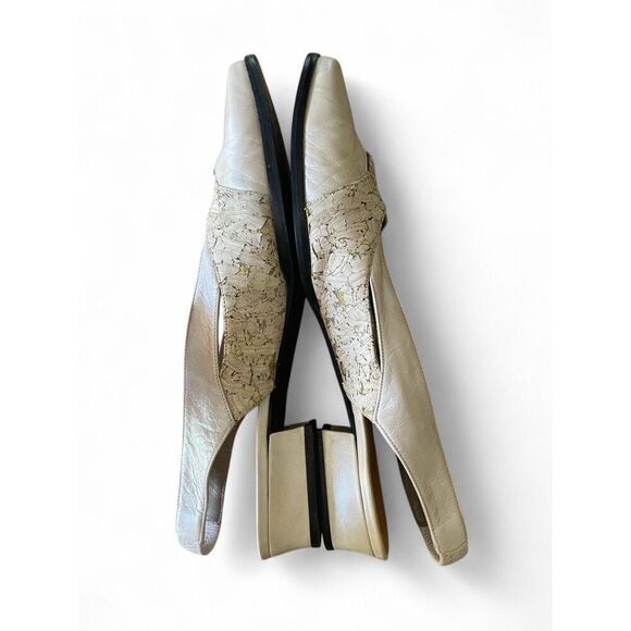 VTG Margaret J.Slingback Vintage 80's/90's Low Heels Gold Flair Slip On Size 7.5 - Picture 8 of 9